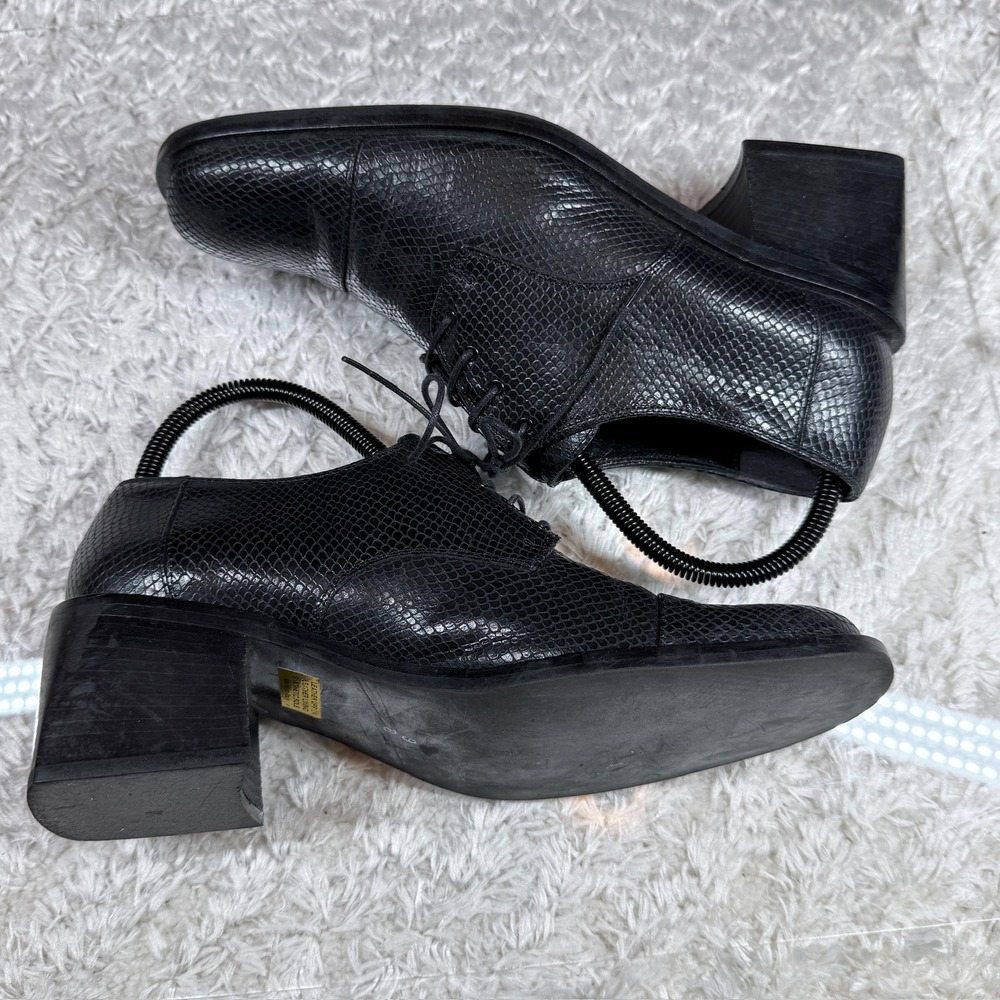 Kenneth Cole Shoes Women's 9B Vintage Black 90s Y2K Leather Block Heel Oxford - Picture 7 of 12